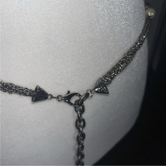Vintage-Inspired‎ Gunmetal Chain Waist Belt w/ Faux Pearls & Tassel Accent - Picture 6 of 7